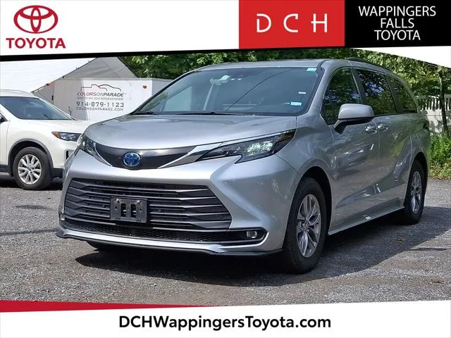 Certified Used 2025 CELESTIAL SILVER Toyota  image 1