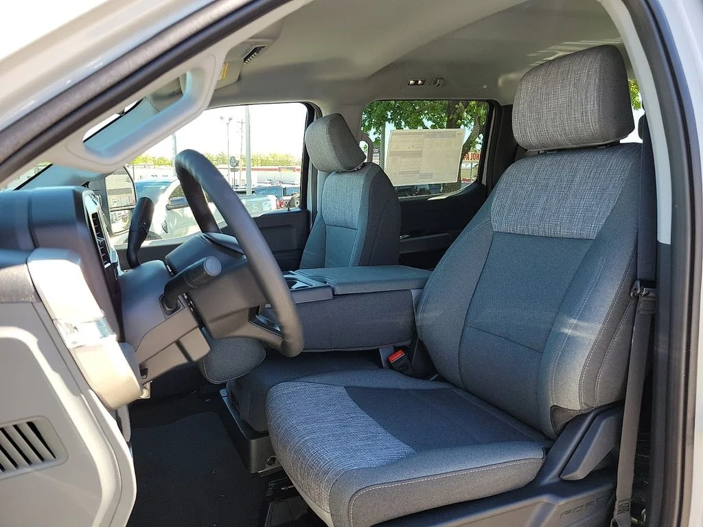New 2026 Avalanche Ford F-250® XLT image 11