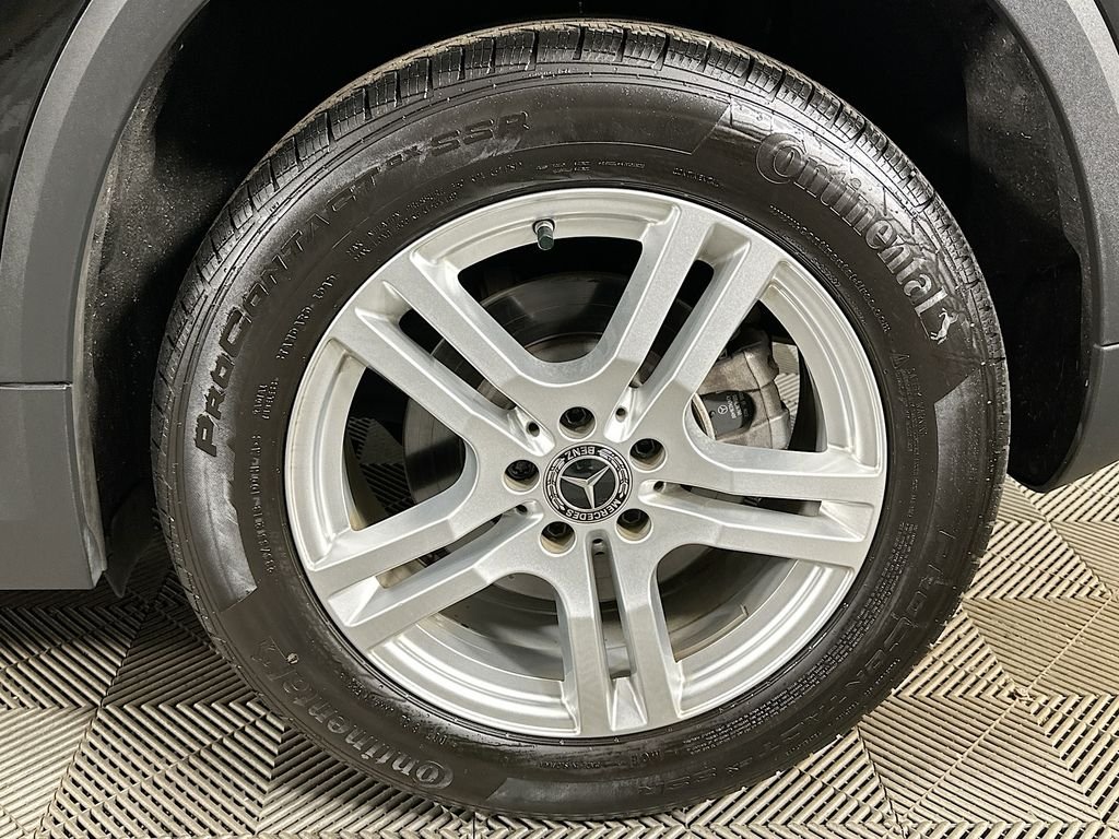 Certified Used 2023 Black Mercedes-Benz GLA 250 image 28