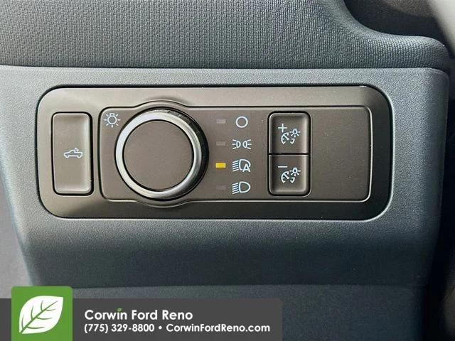 New 2026 Space White Metallic Ford XLT image 11