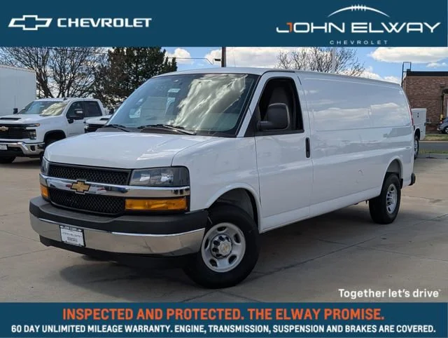 2026 Chevrolet Express 2500 Work Van HD's photo