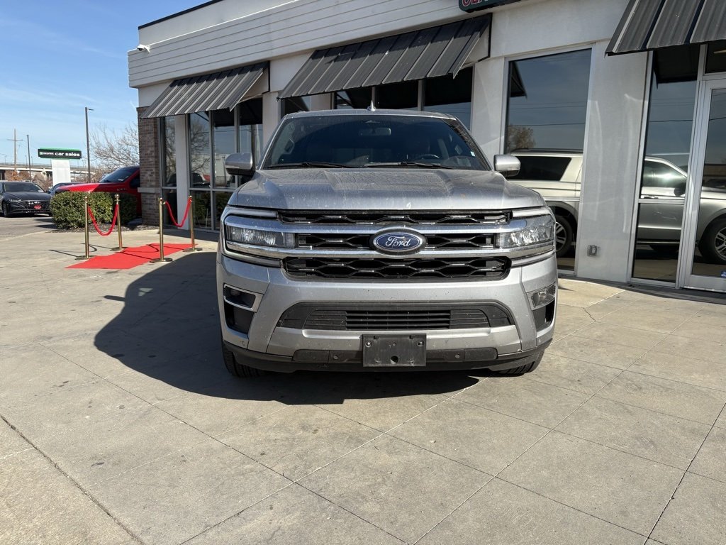 2024 Ford Expedition MAX Limited photo 4