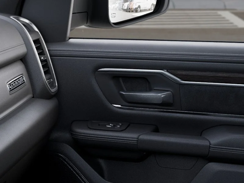New 2026 Granite Crystal Metallic Clear-Coat Exterior Paint RAM Laramie image 27