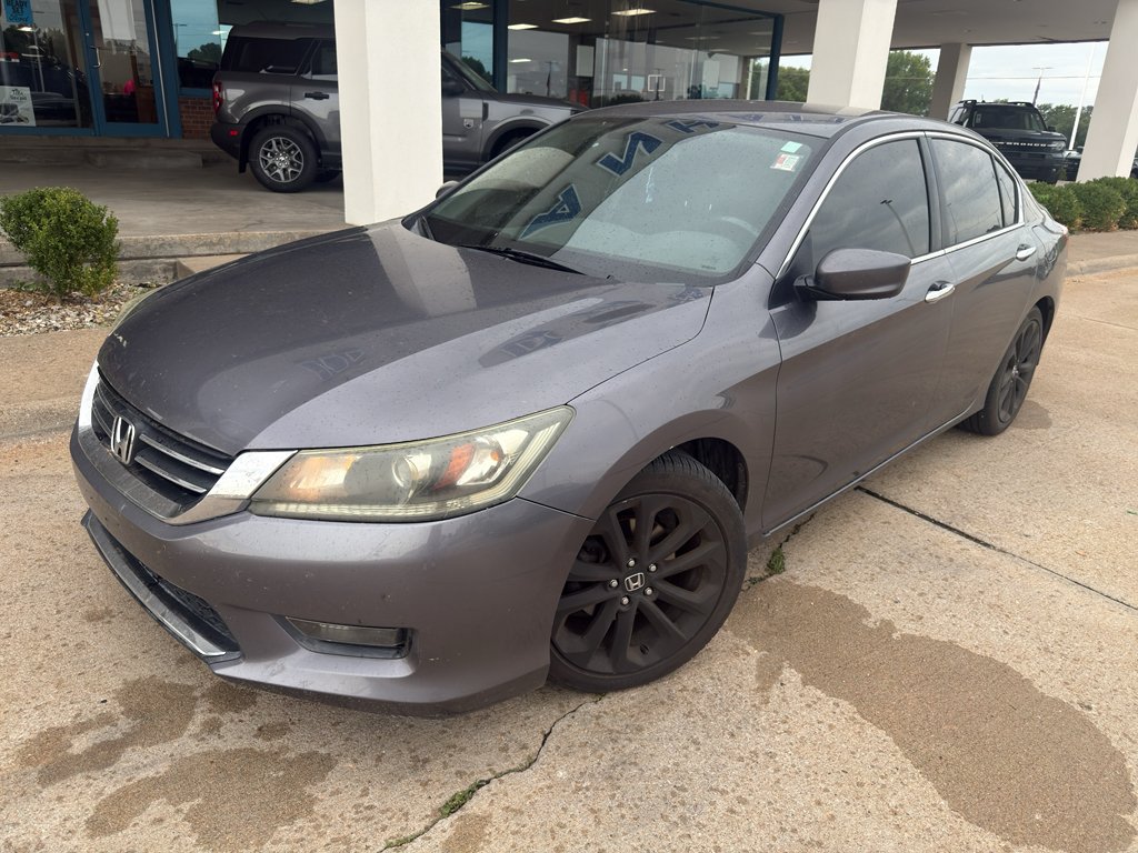 Used 2014 Modern Steel Metallic Honda Sport image 6