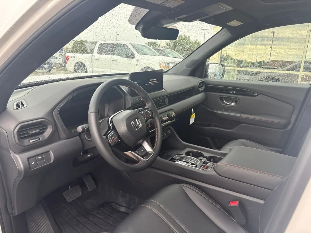 Used 2026 White Honda TrailSport image 11