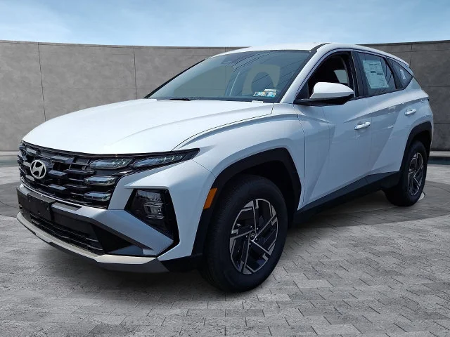 New 2026 White Hyundai Blue SE image 3