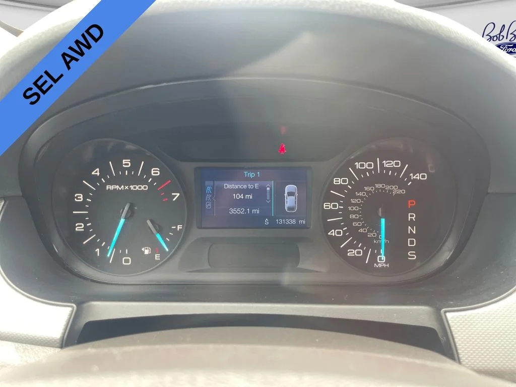 Used 2014 Ruby Red Metallic Tinted Clearcoat Ford SEL image 18