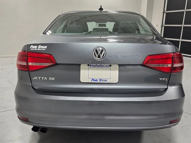 Used 2015 Gray Volkswagen 1.8T SE image 9