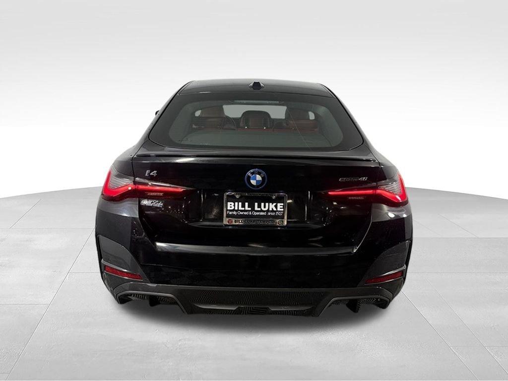 Used 2023 Black Sapphire Metallic BMW eDrive40 image 7