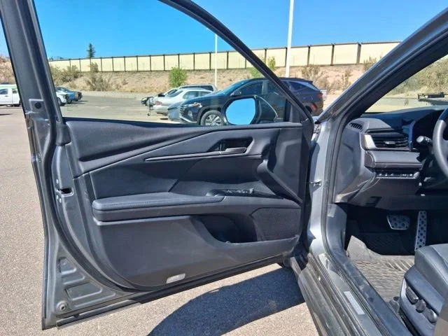Used 2025 Heavy Metal Toyota XSE image 4