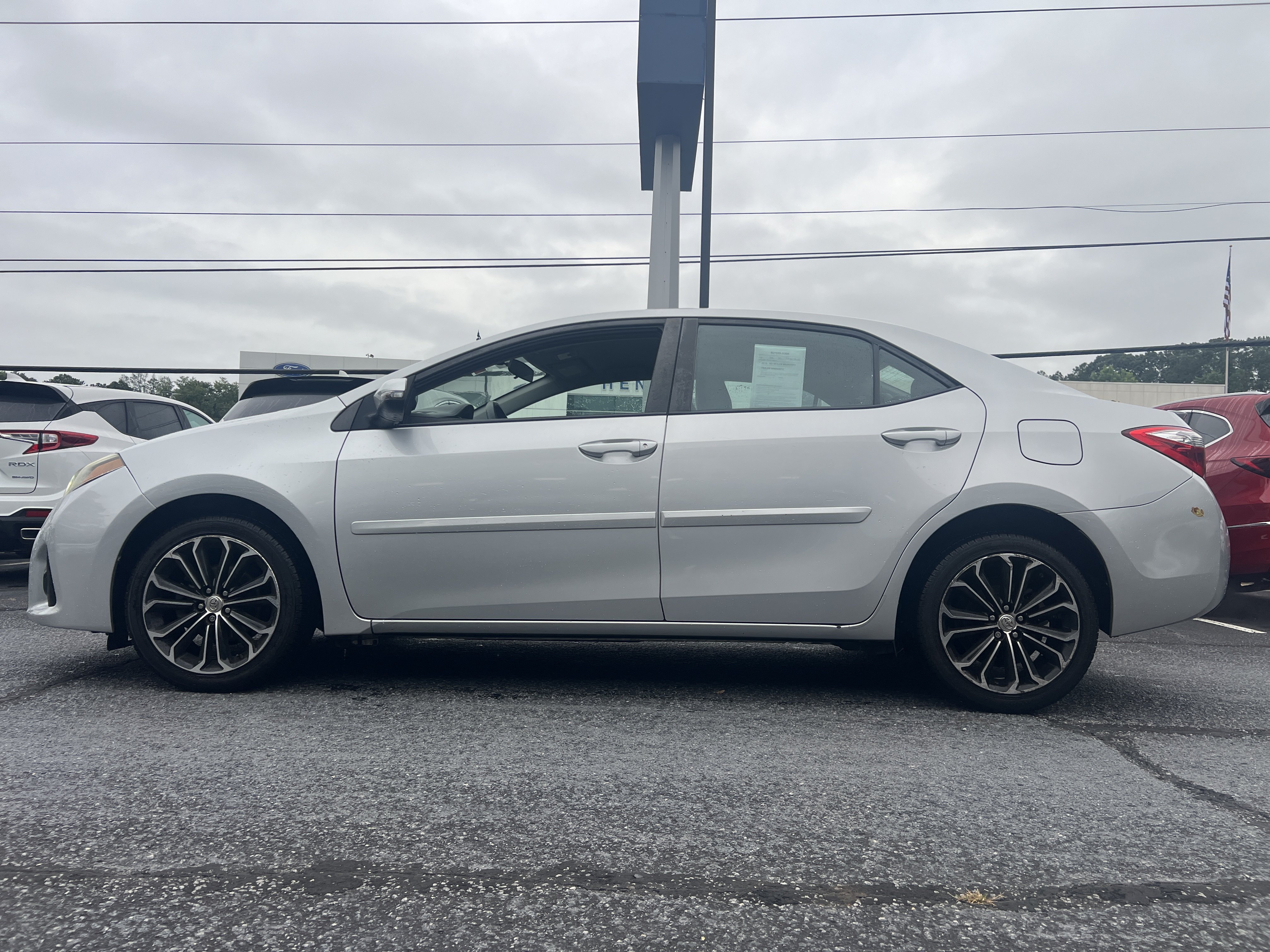Used 2015 Classic Silver Metallic Toyota S Plus image 2