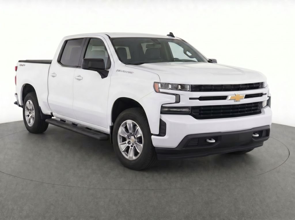 Used 2019 White Chevrolet LT image 2