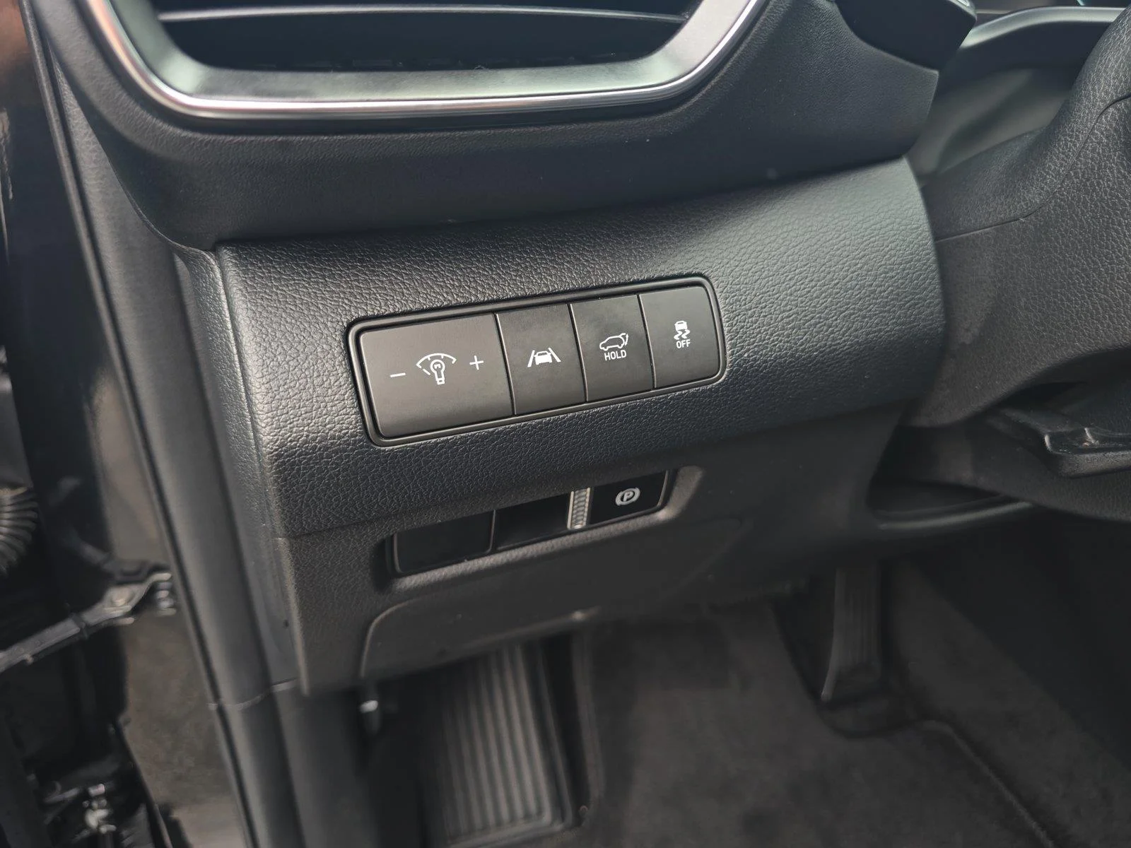 Used 2022 Twilight Black Hyundai XRT image 23