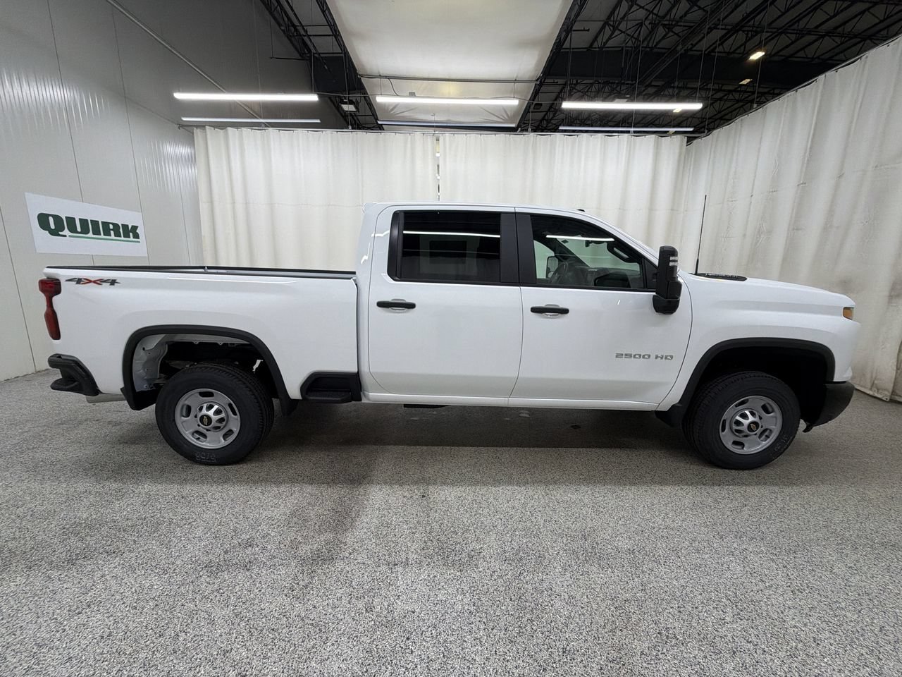 New 2026 Summit White Chevrolet WT image 5