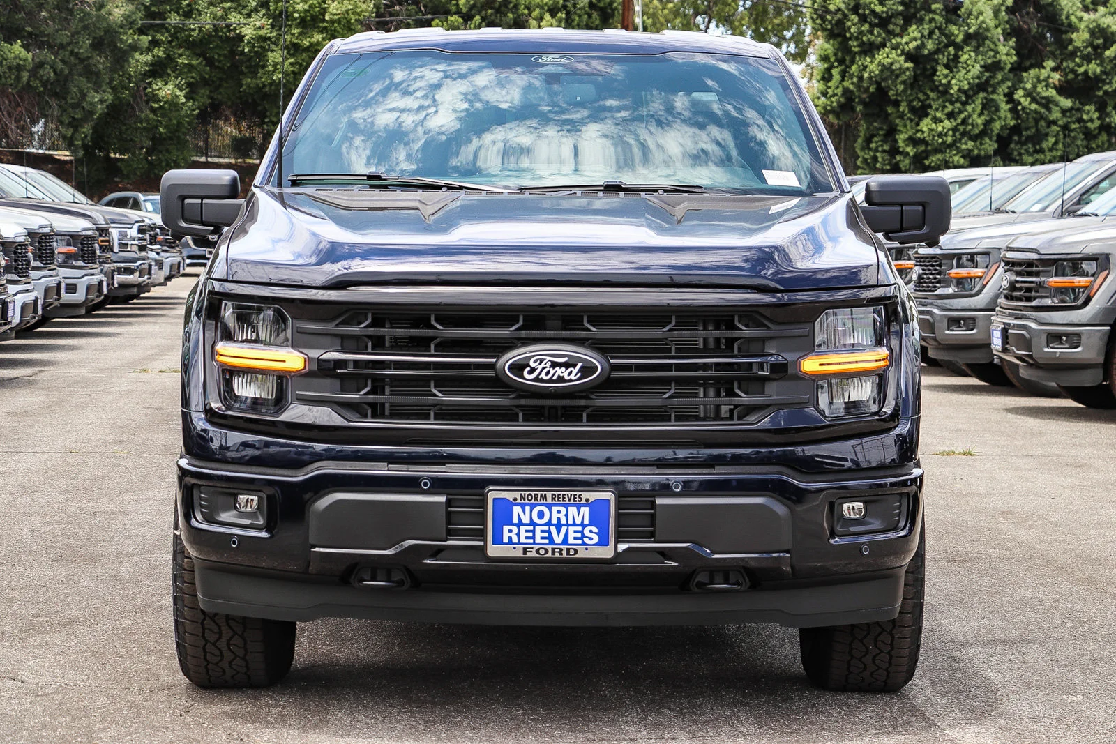 New 2026 Antimatter Blue Metallic Ford XLT image 2