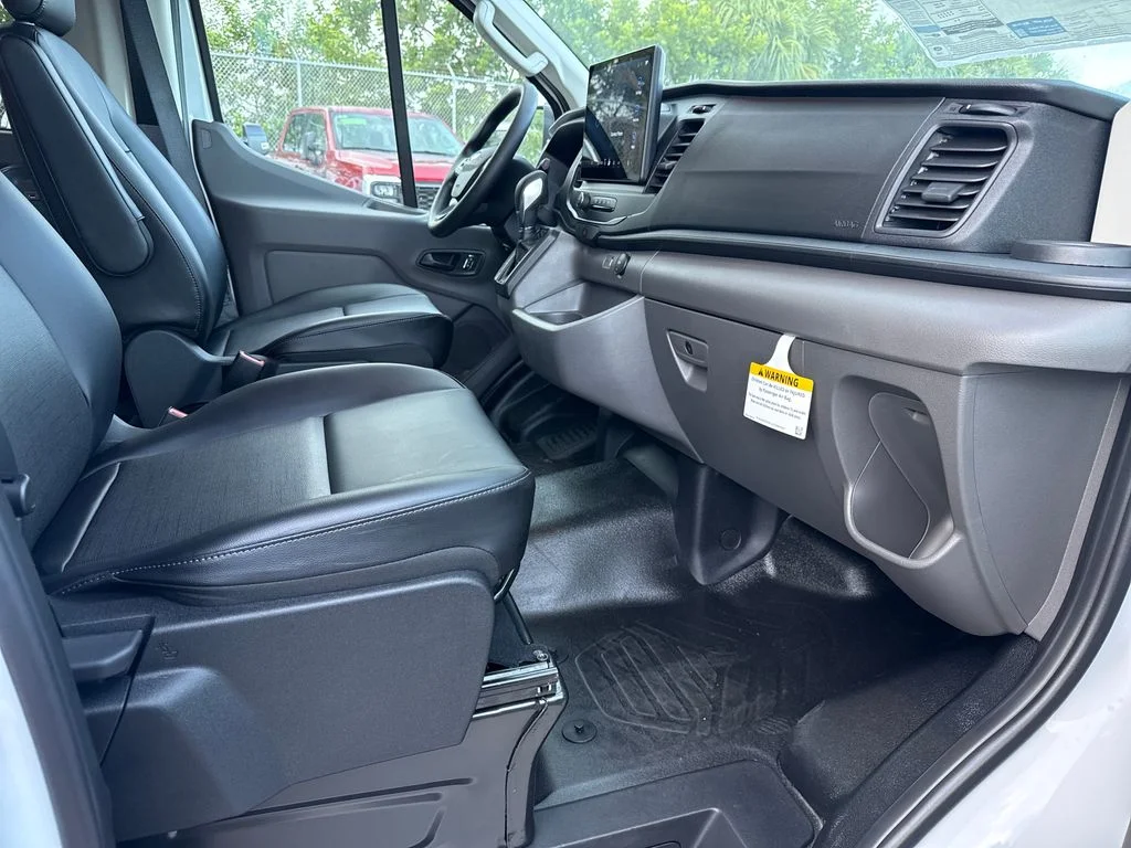 New 2026 White Ford XL image 21