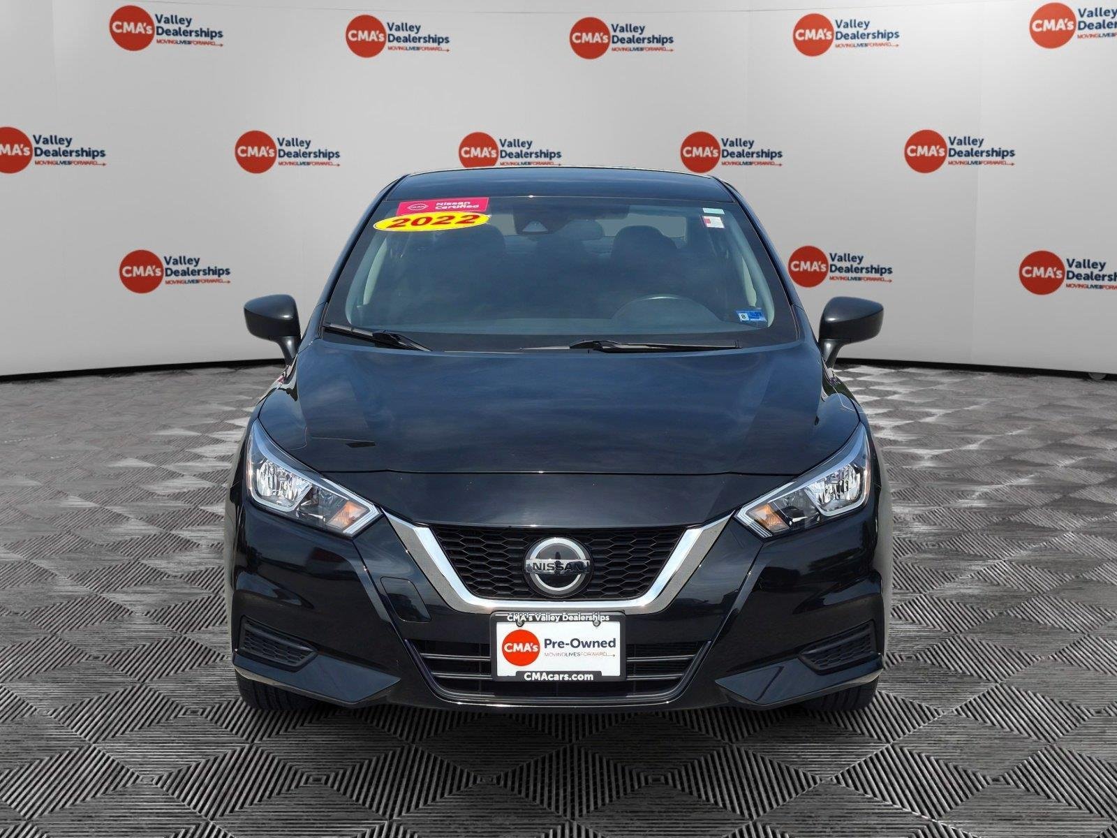 Used 2022 Super Black Nissan S image 8