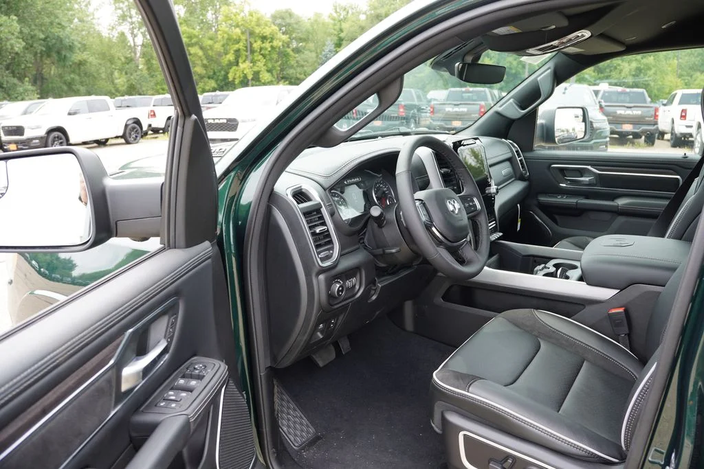 New 2026 Serrano-Green Metallic Exterior Paint RAM Laramie image 10