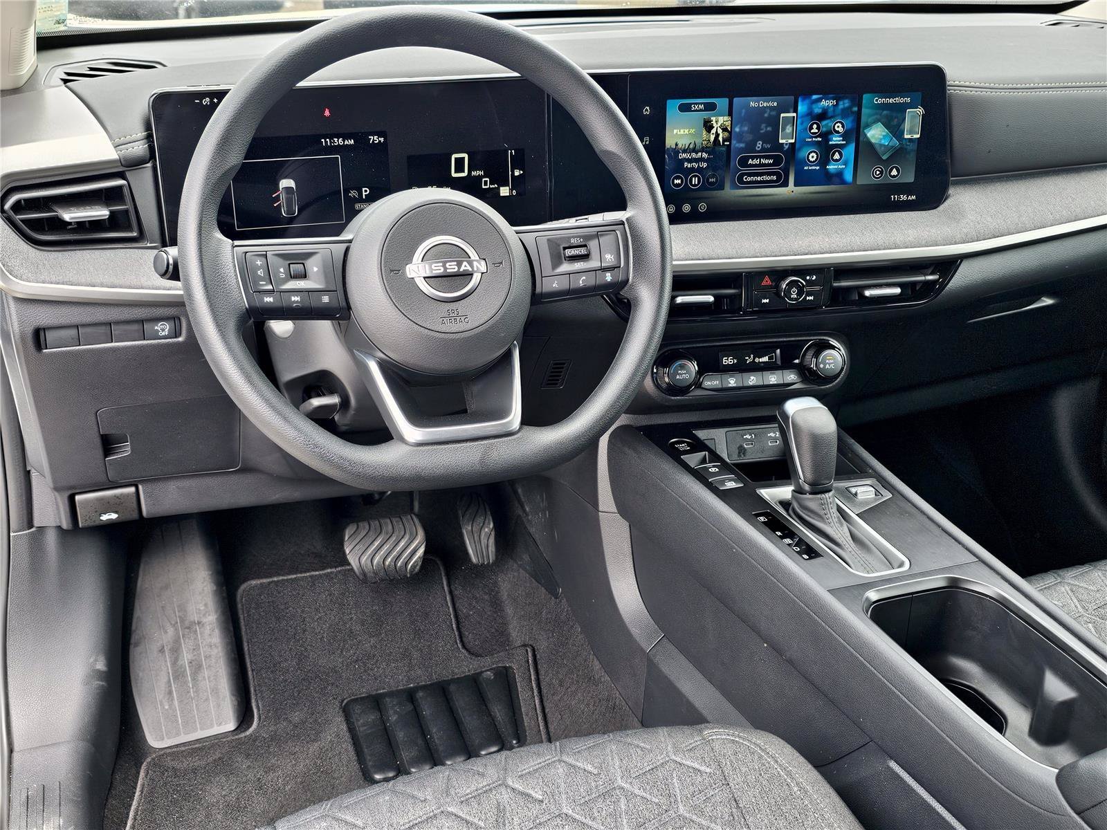 2026 Nissan KICKS SV - Photo 31