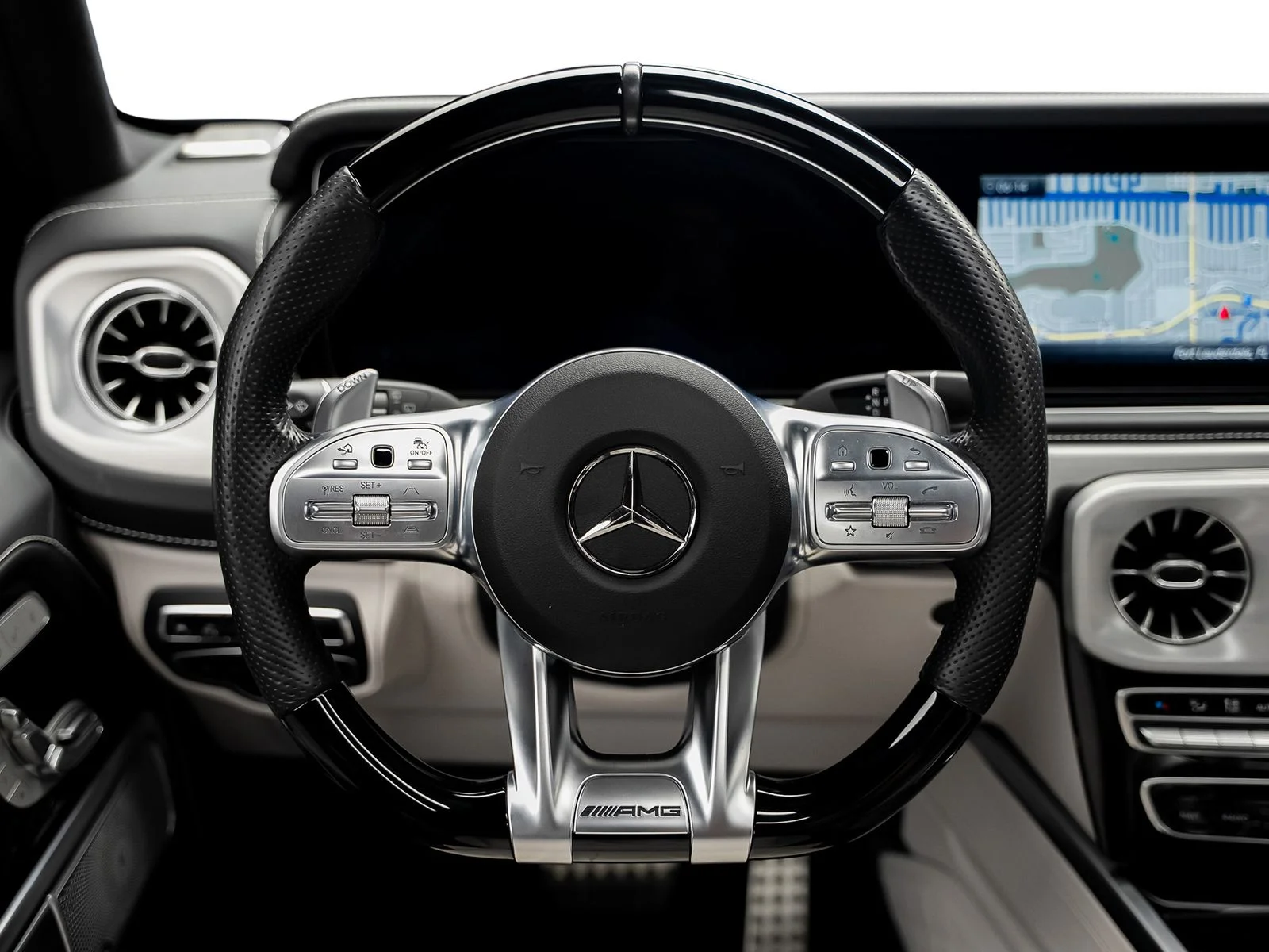 Used 2021 Blue Mercedes-Benz G 63 AMG&reg; image 34