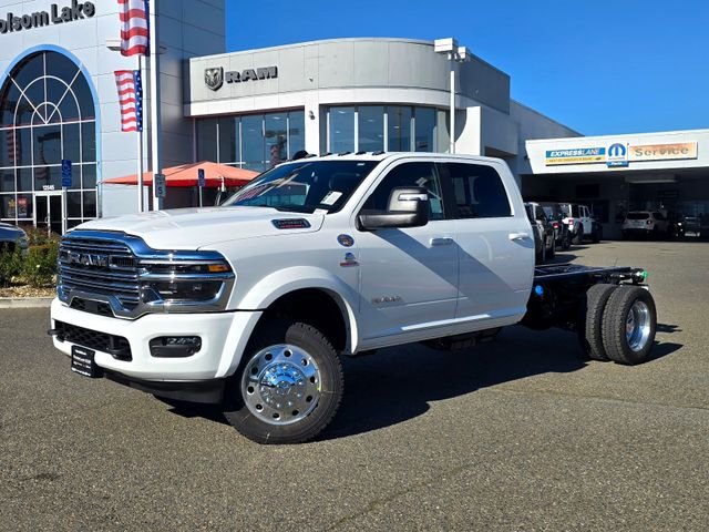 New 2026 Bright White Clearcoat RAM Tradesman image 3