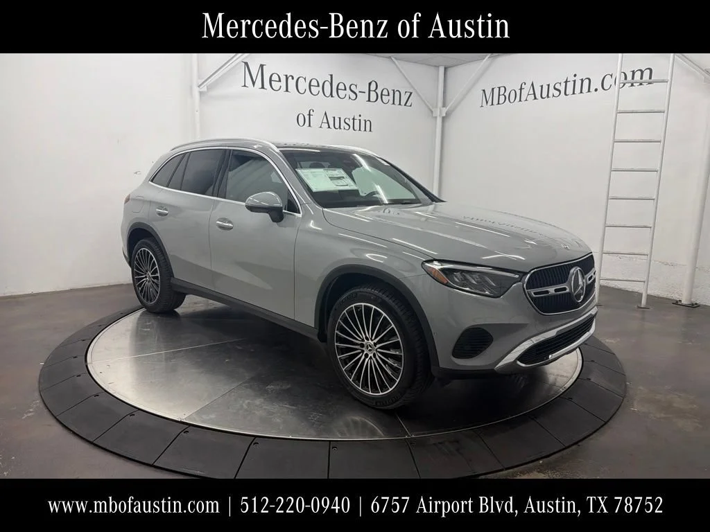 New 2027 White Mercedes-Benz GLC 300 image 1