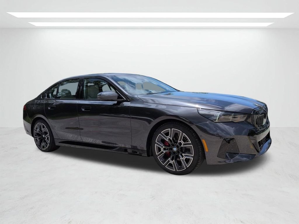 New 2027 Dark Graphite Metallic BMW 530i image 2