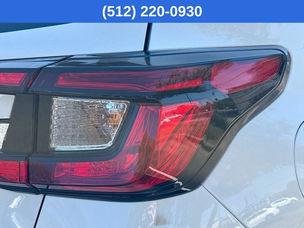 New 2026 CRYSTAL WHITE PEARL Subaru Premium image 33