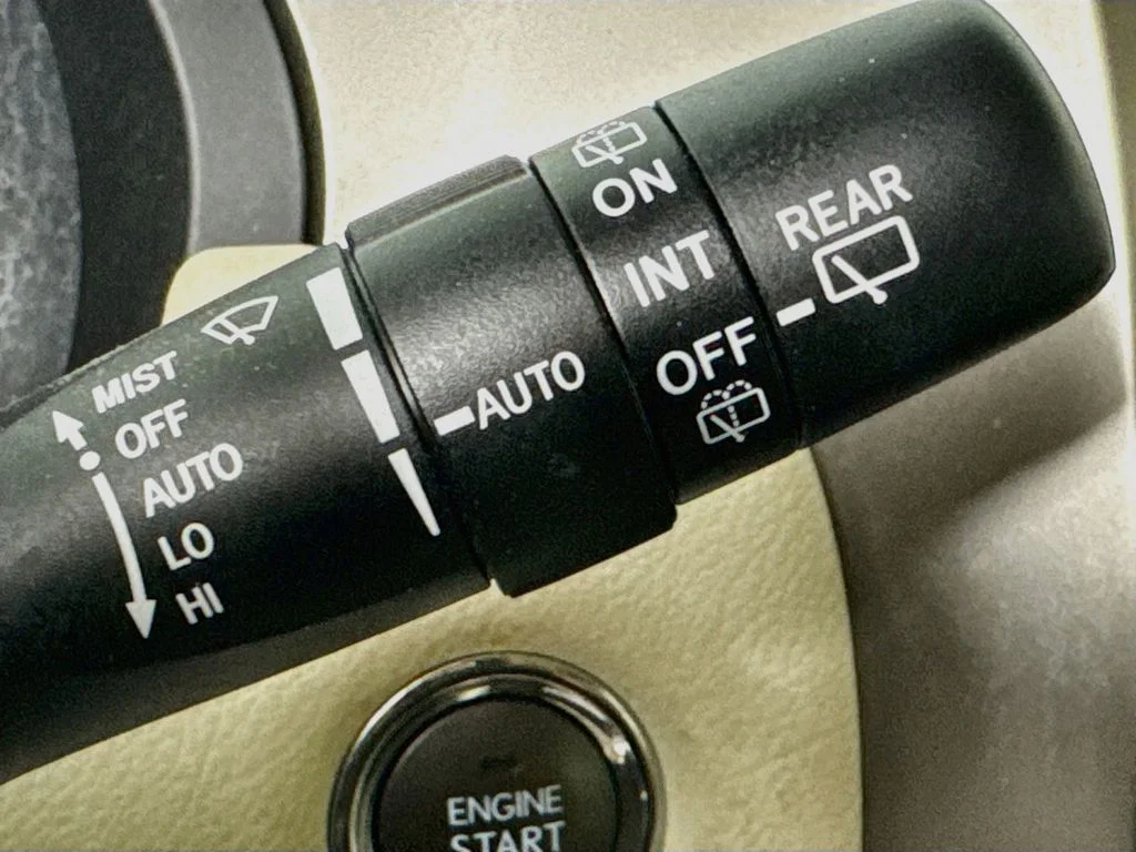 Used 2016 Black Onyx Lexus 460 image 15