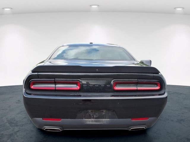 Used 2023 Black Dodge SXT image 14