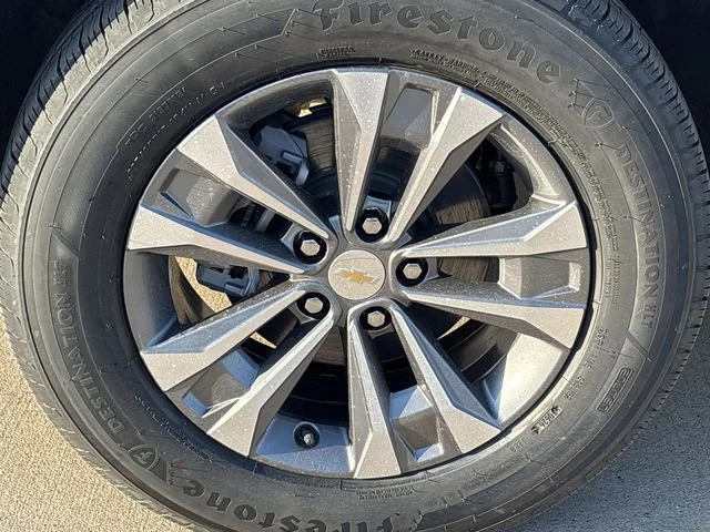 New 2026 Summit White Chevrolet LT image 10