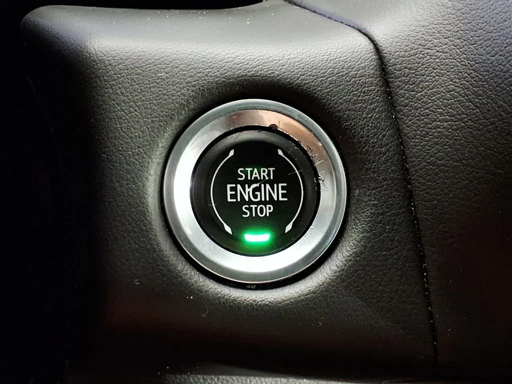 Used 2023 Summit White Chevrolet LT image 15