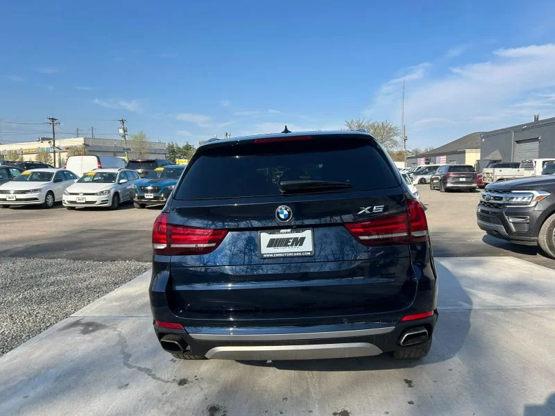 Used 2018 Blue BMW xDrive35i Sport Utility 4D image 46