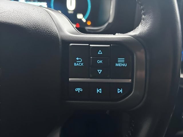 Used 2022 Black Ford LARIAT image 16