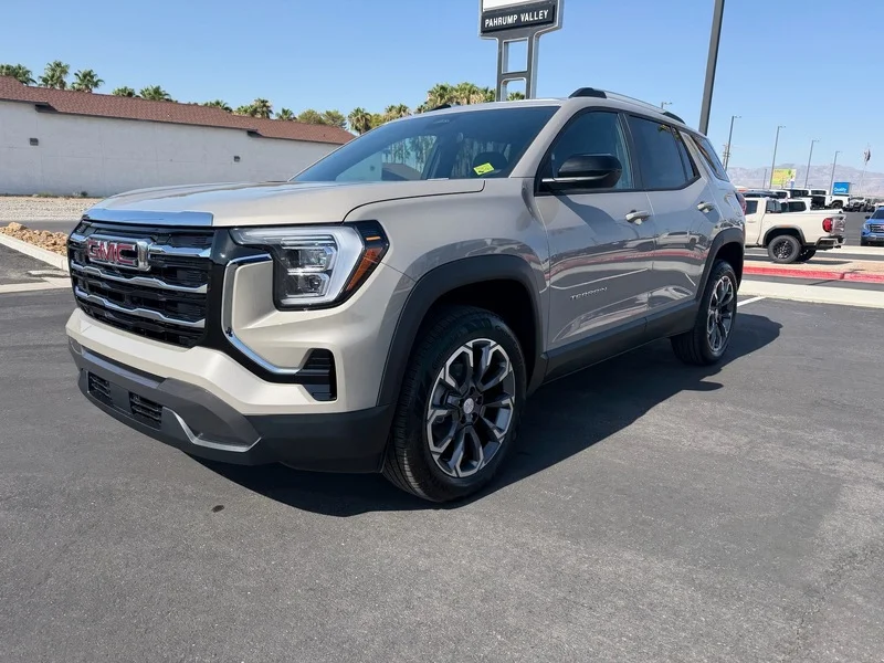 New 2027 Riverstone Metallic GMC Elevation image 7