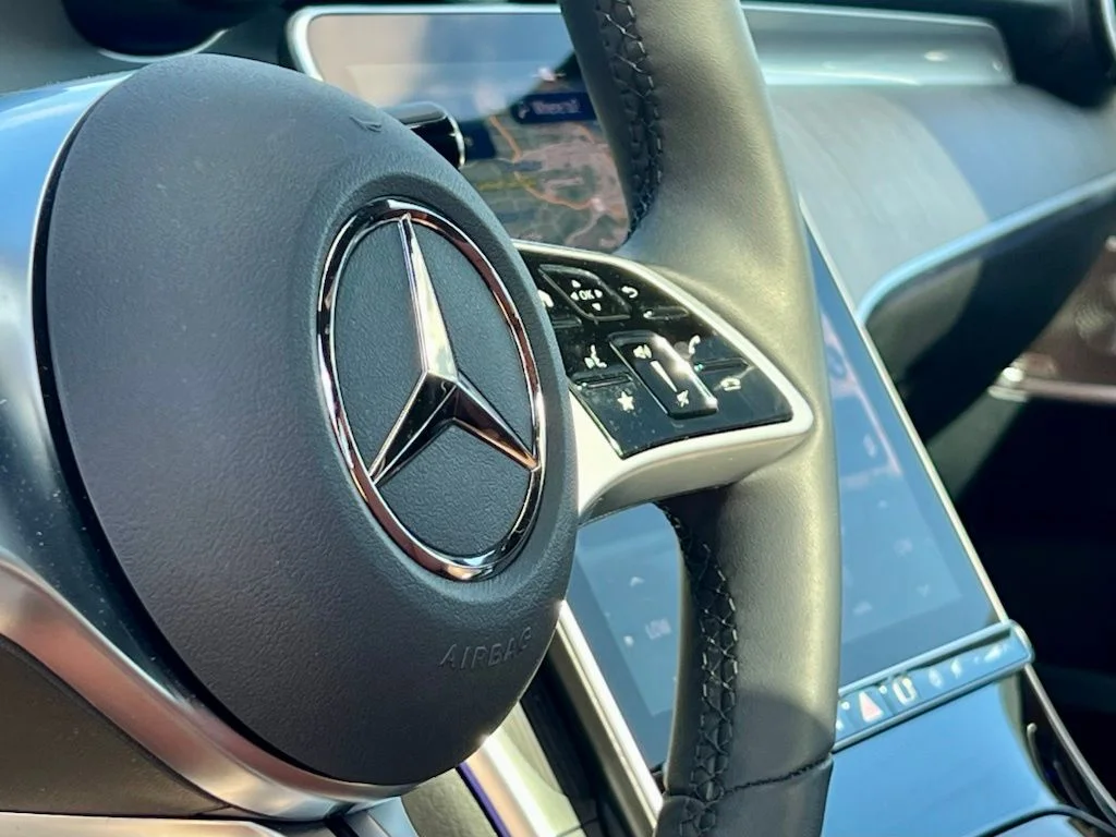 Certified Used 2026  Mercedes-Benz C 300 image 17