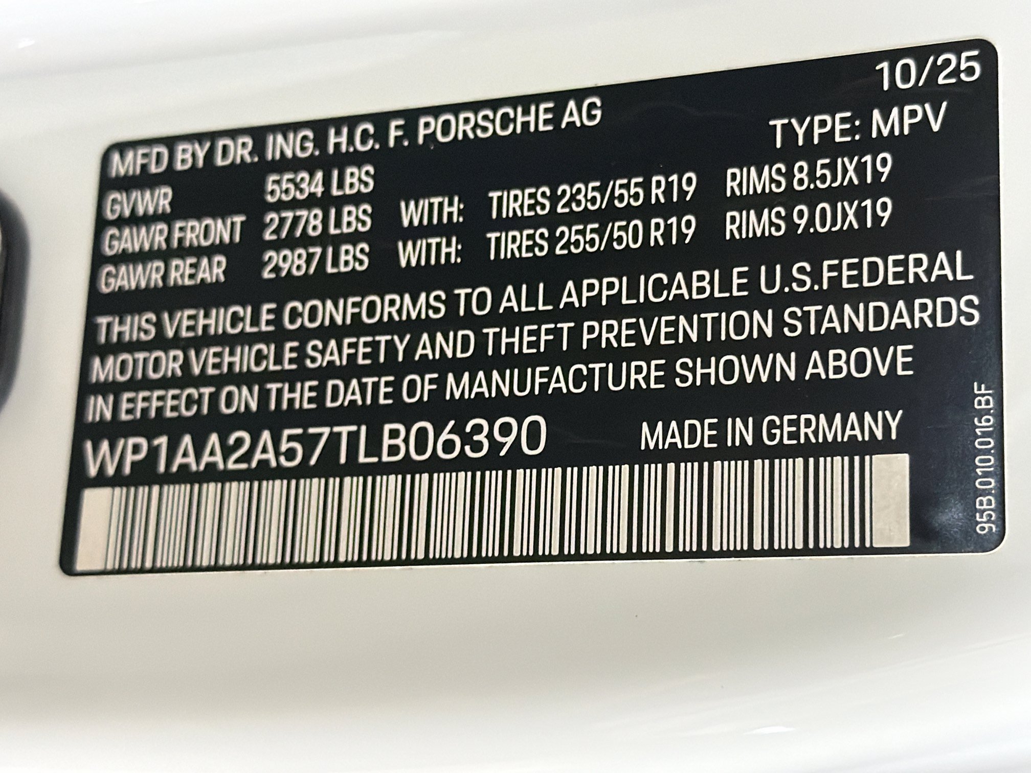 Certified Used 2026 White Porsche  image 42