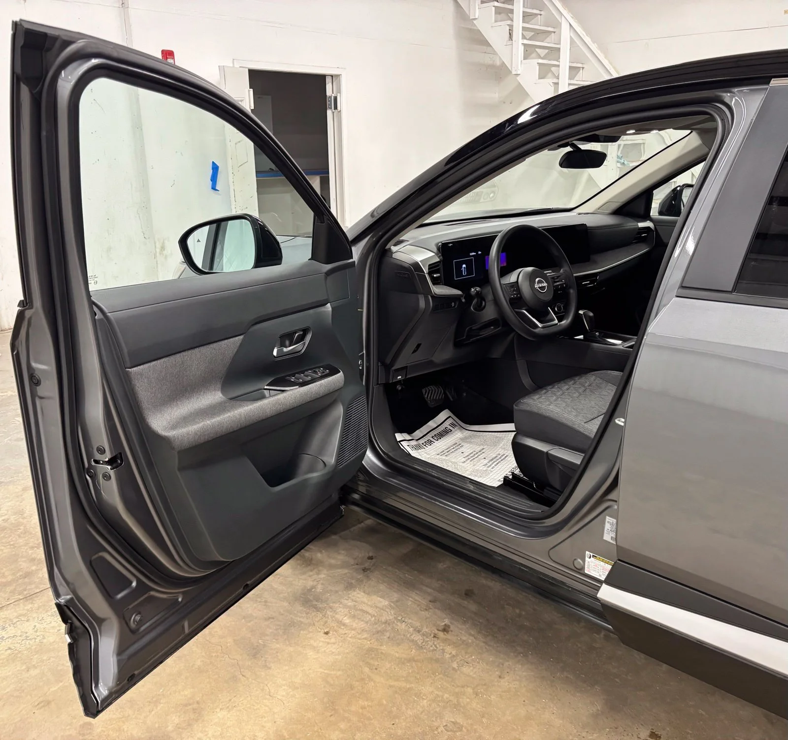 Used 2025 Gray Nissan SV image 21