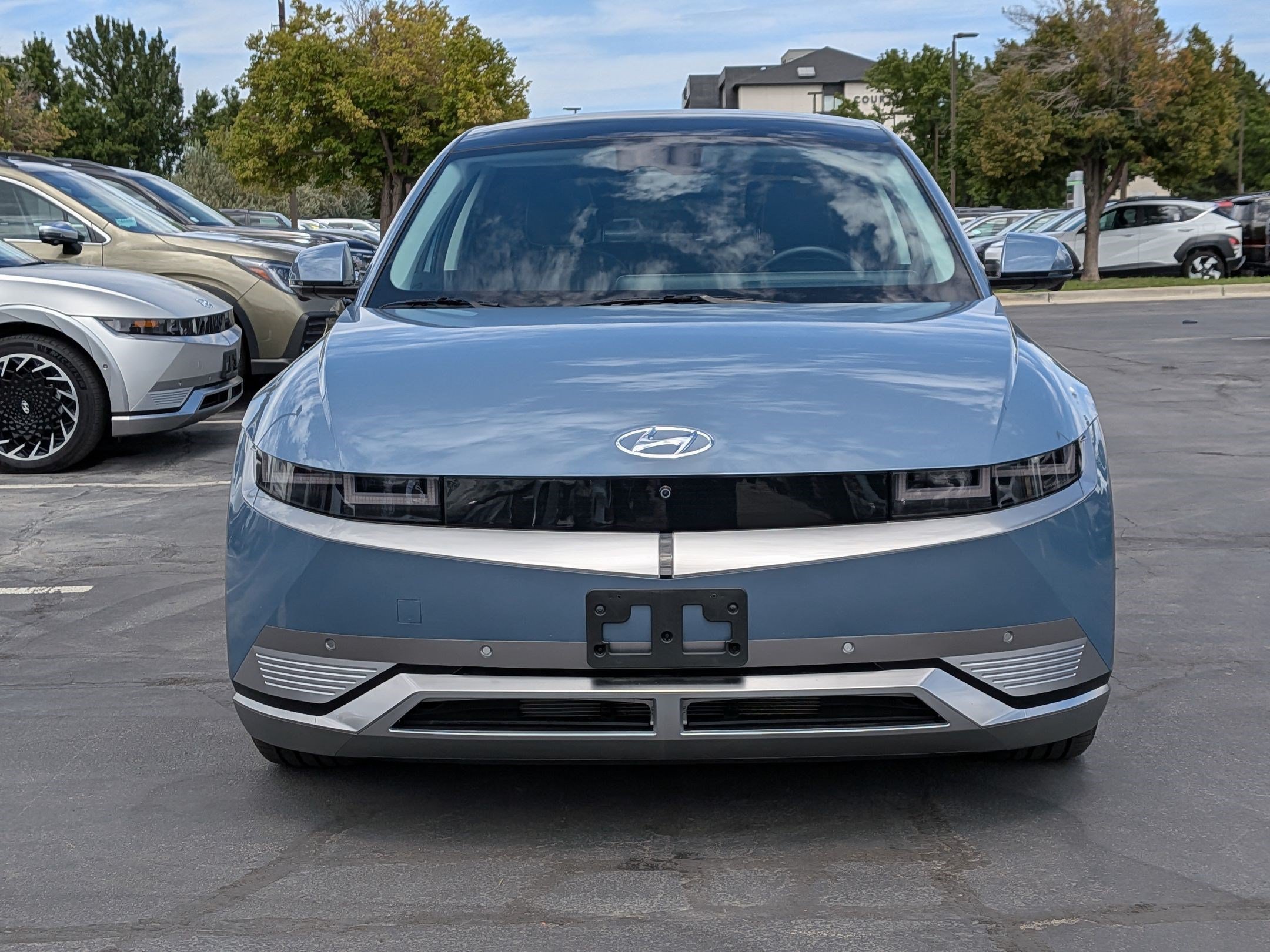 2024 Hyundai IONIQ 5 Limited - Photo 11