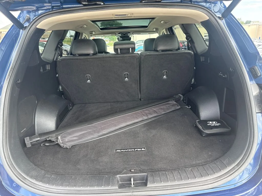Used 2022 Blue Hyundai SEL image 24