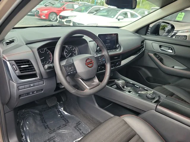 2025 Nissan Rogue Rock Creek - Photo 17