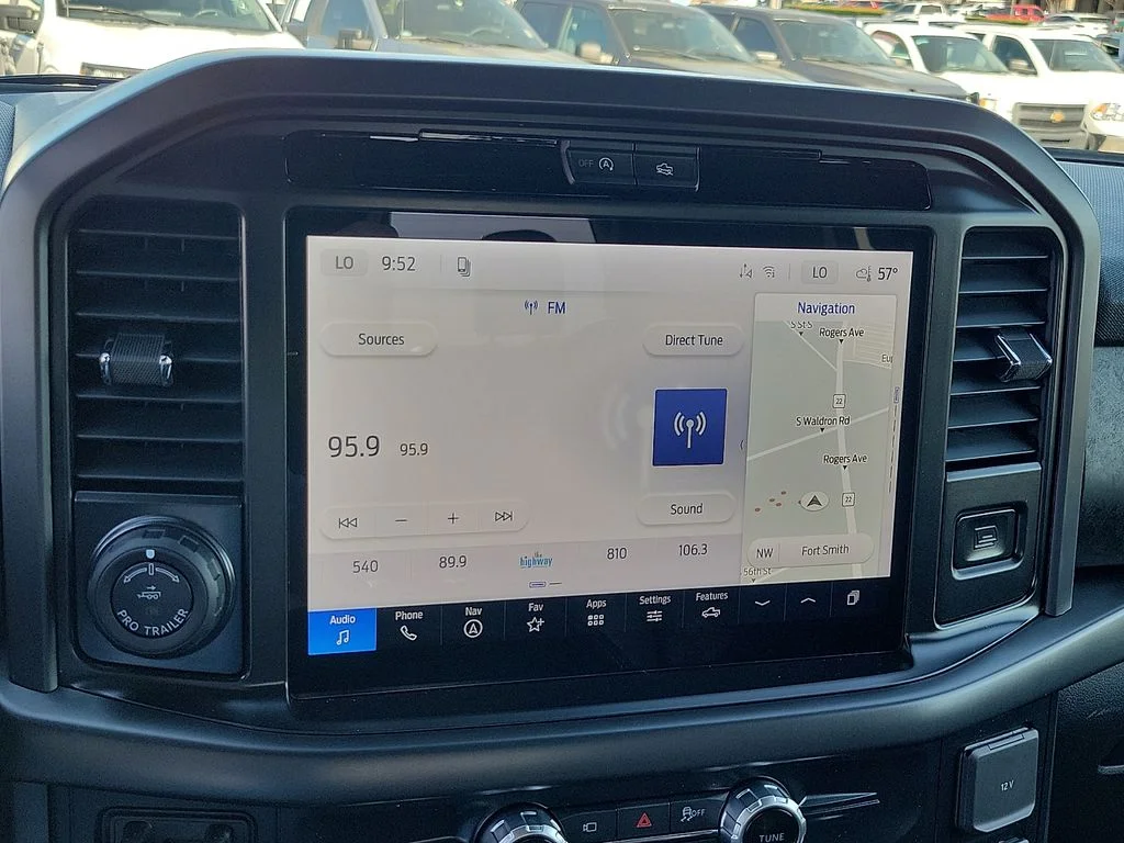 New 2026 Carbonized Gray Metallic Ford Tremor® image 15