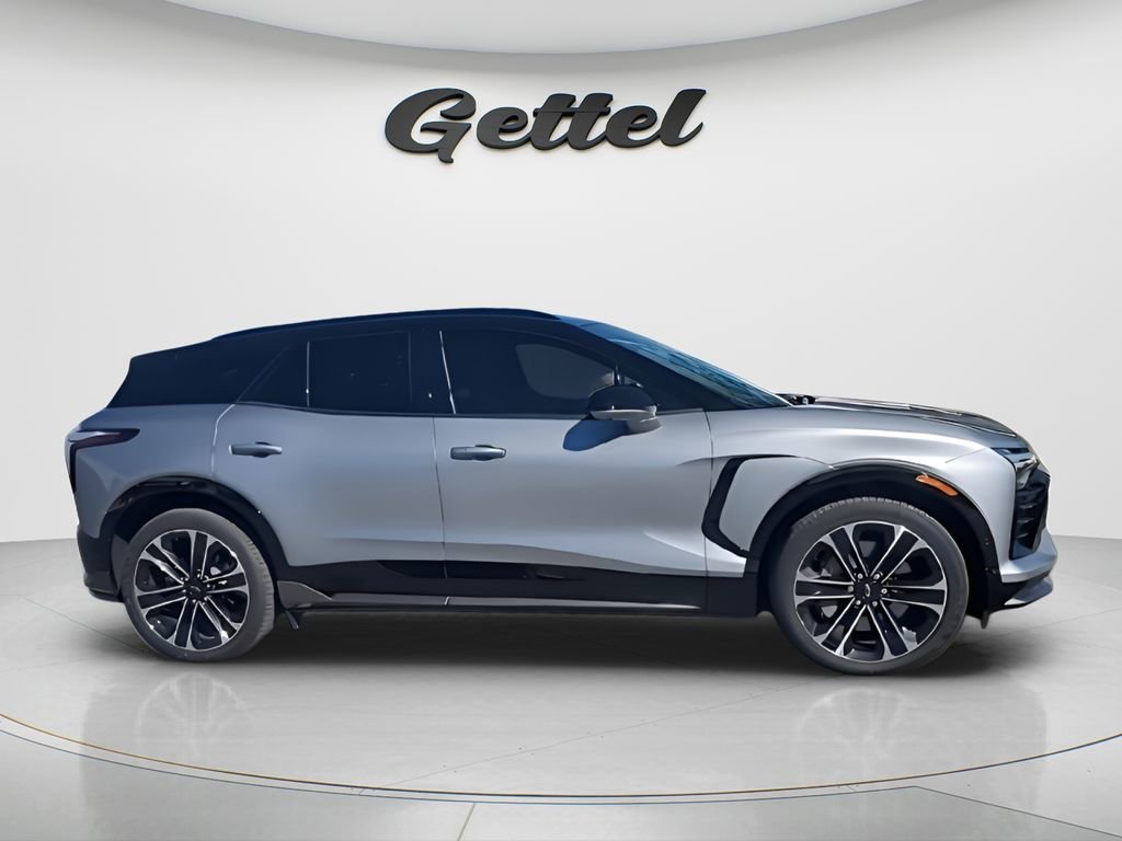 2026 Chevrolet Blazer EV SS - Photo 9