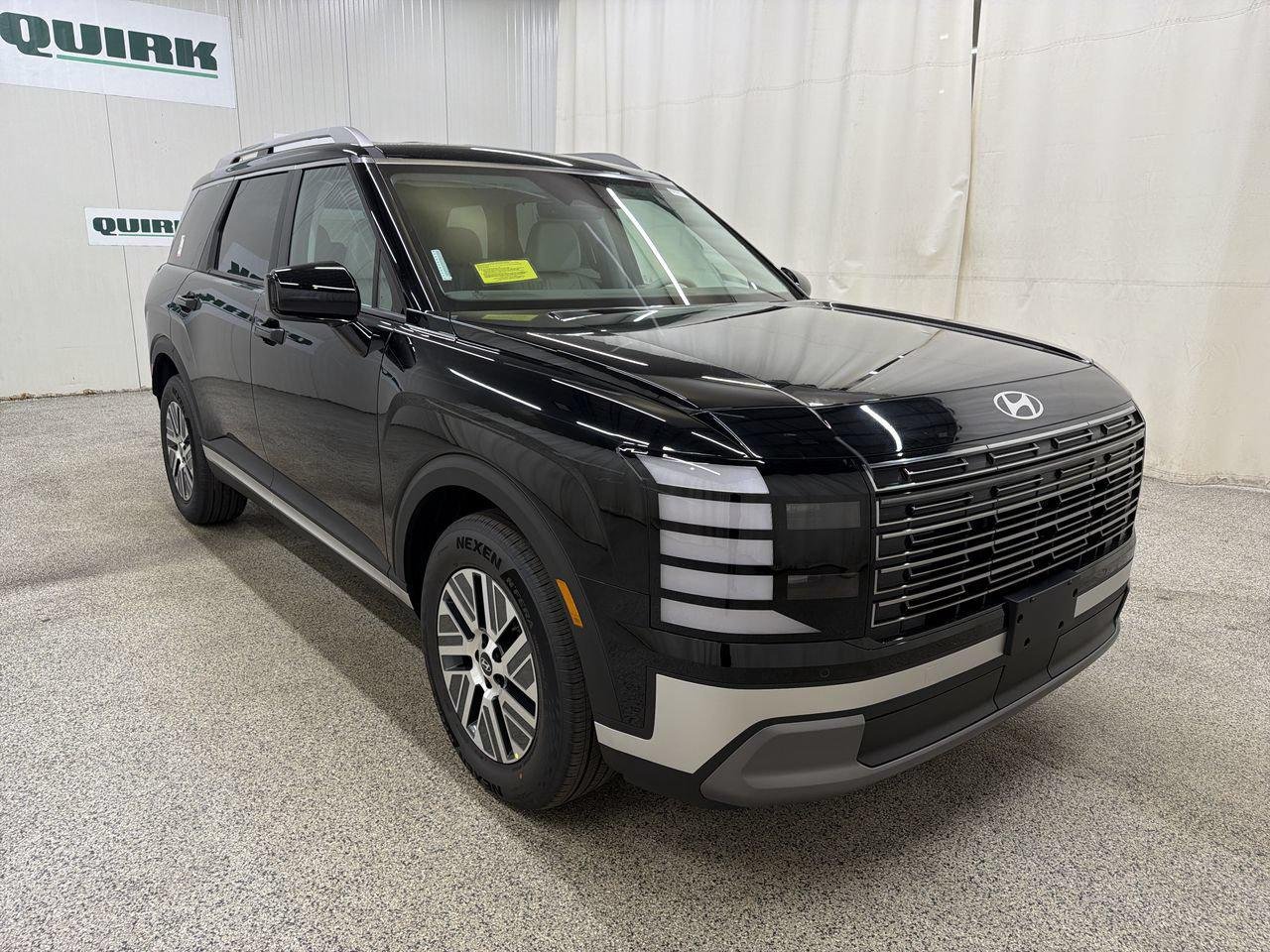 New 2026 Abyss Black Pearl Hyundai SEL 7P image 3