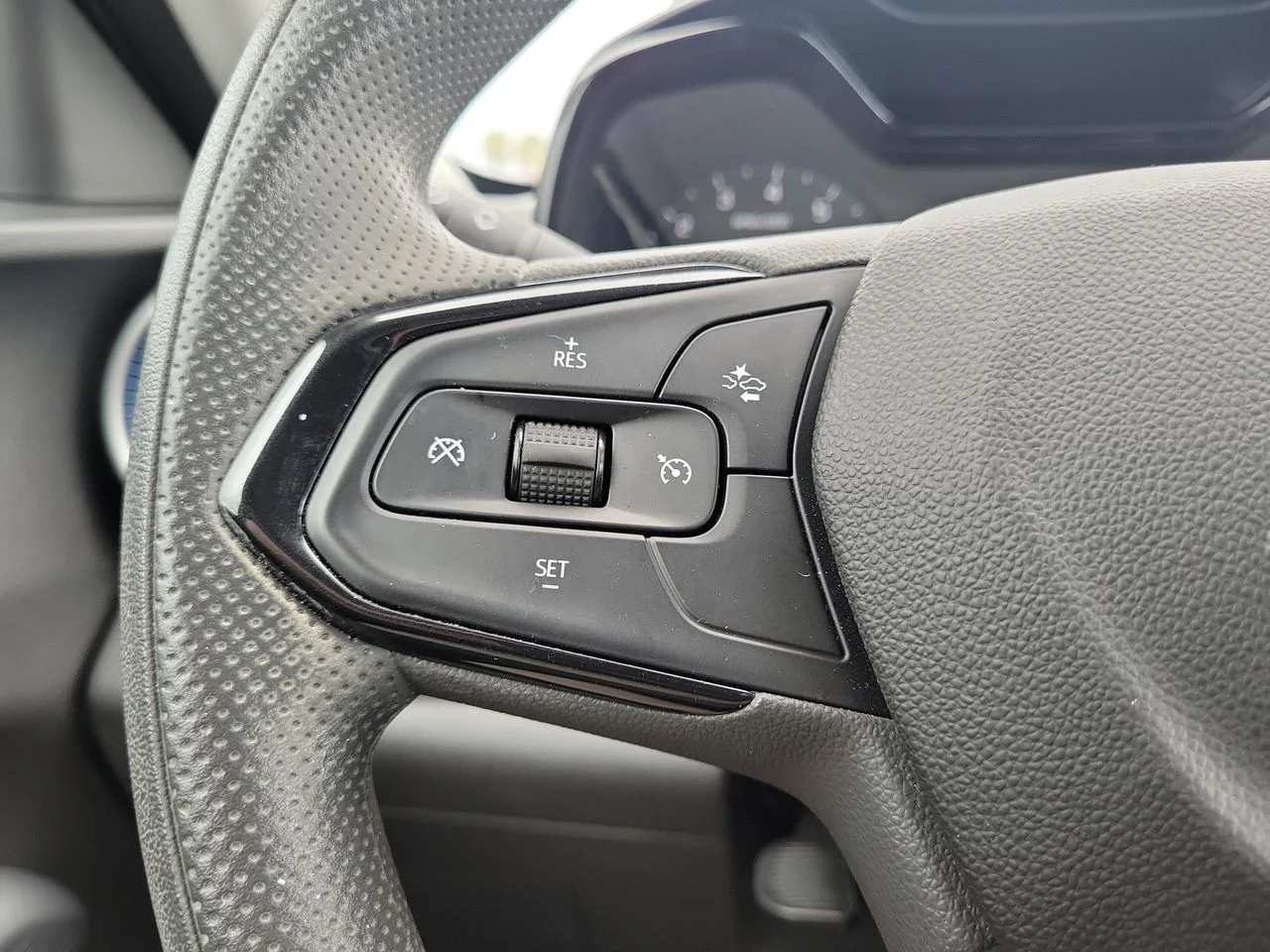 Used 2025 Gray Chevrolet LS image 29