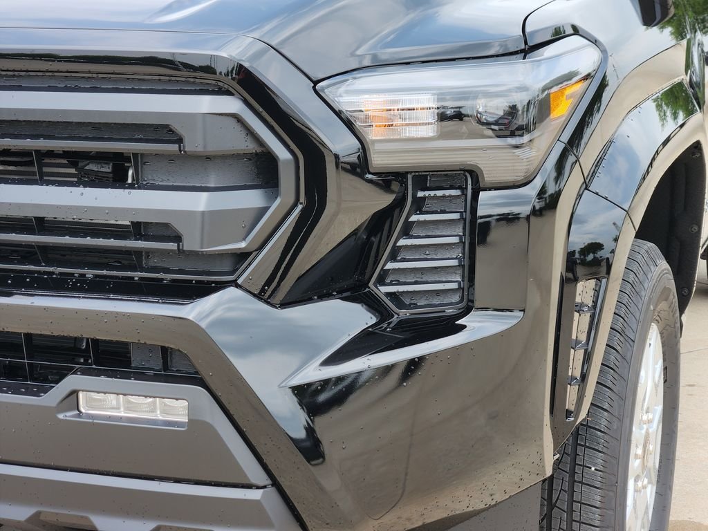 New 2026 Black Toyota  SR5 image 6