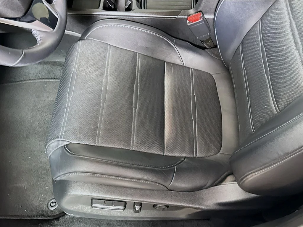 Used 2021 Modern Steel Metallic Honda EX-L image 19
