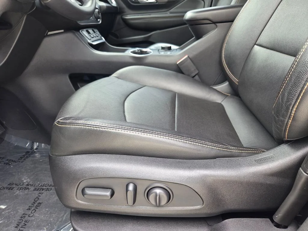 Used 2020 Summit White GMC SLT image 13