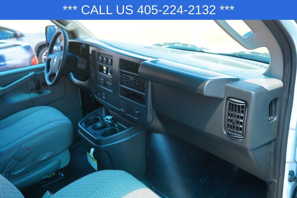 2026 Chevrolet Express Cargo Work Van - Photo 18