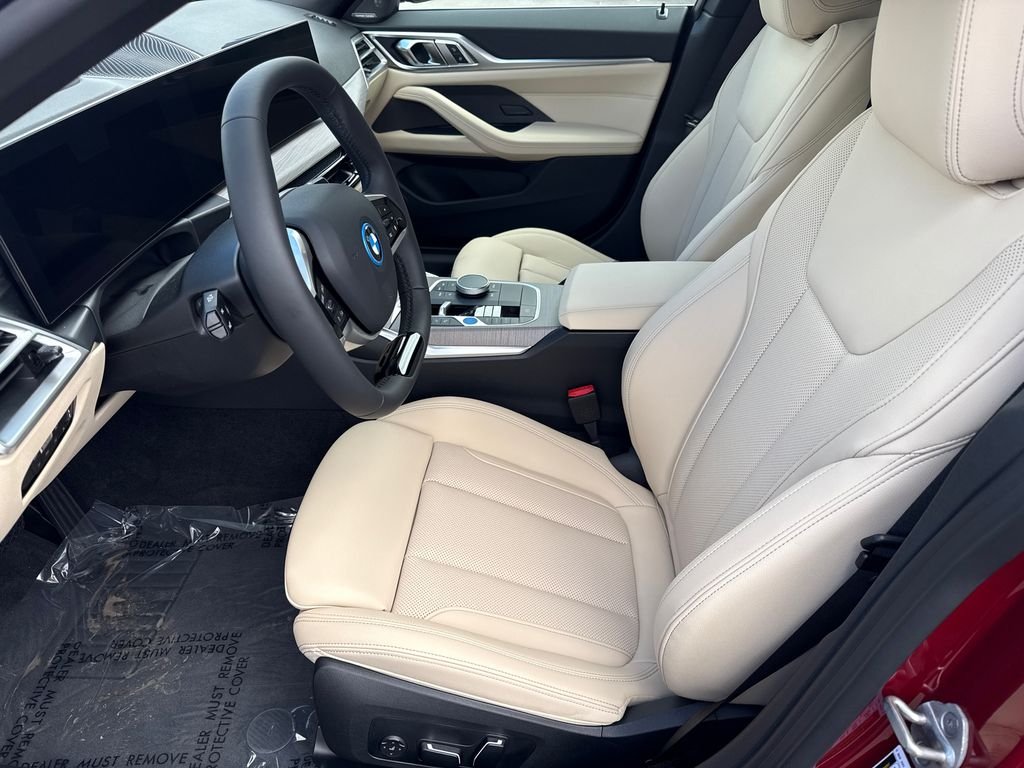 New 2026 Vegas Red Metallic BMW xDrive40 image 22